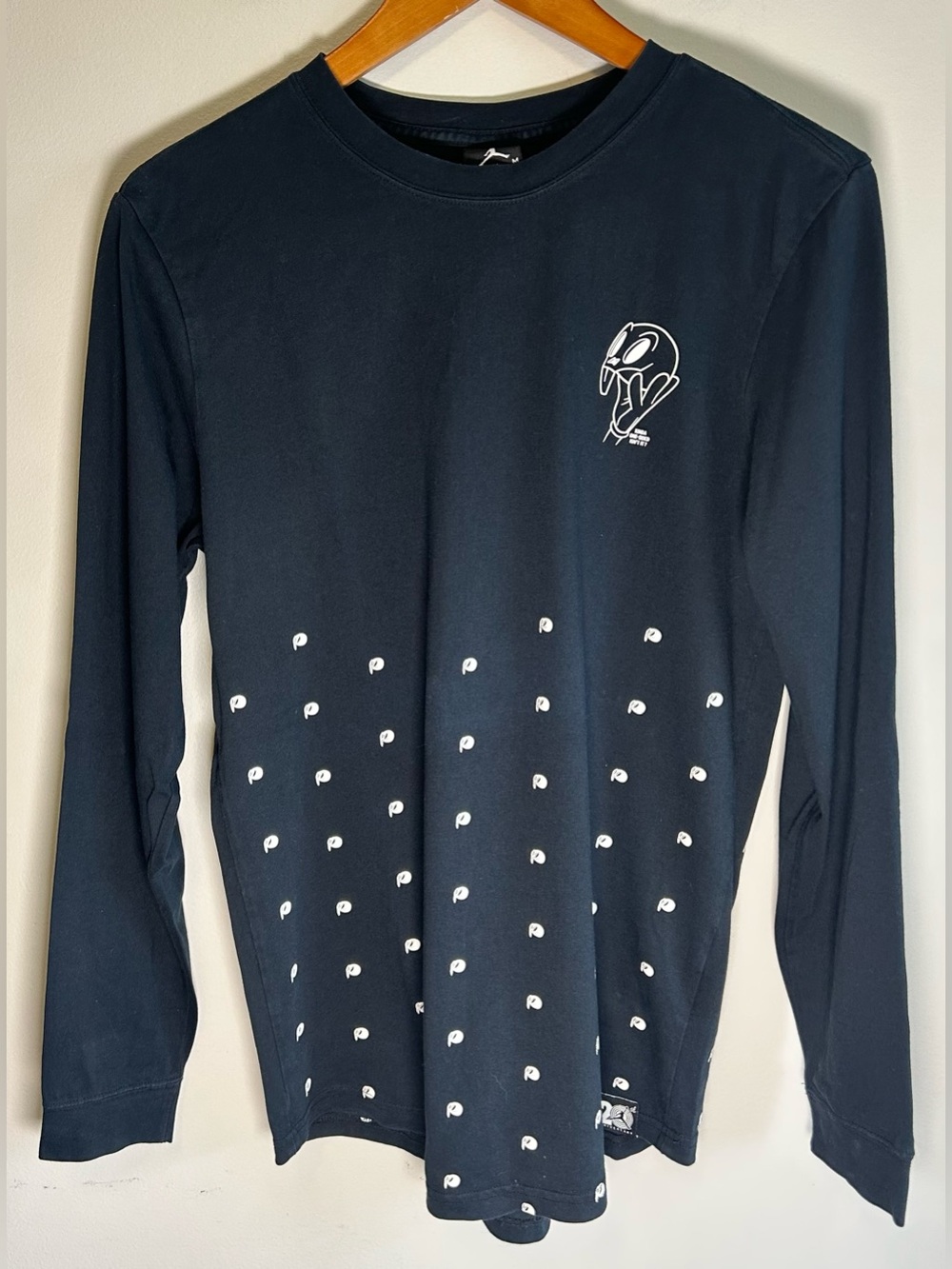 Air Jordan Space Jam Men’s Crewneck Shirt Sz M Bugs Bunny Skull 20th Anniversary